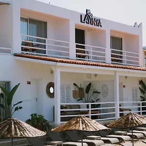 Lavinya Hotel